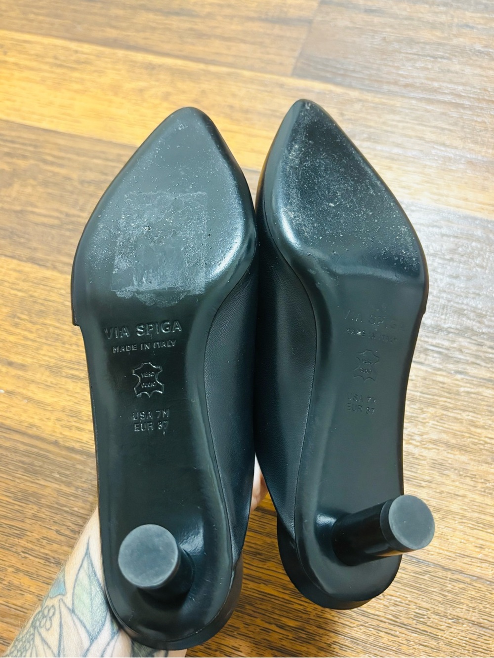 Via Spiga Black Pointed Leather Mule Heels - Picture 4 of 8